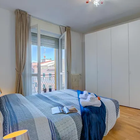 Dolce Orizzonte: 2 Balconies, 50 Meters From The Lake Maggiore - Happy Rentals Meina