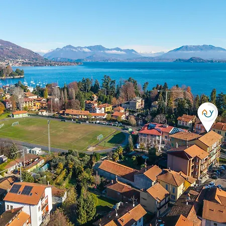 Dolce Orizzonte: 2 Balconies, 50 Meters From The Maggiore - Happy *