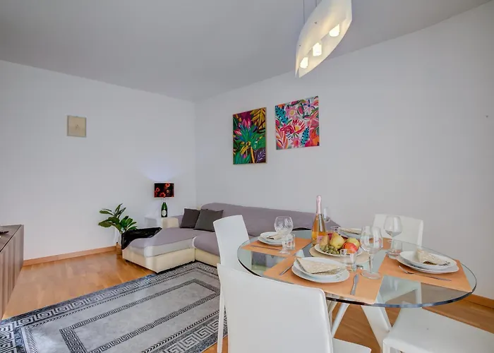 Dolce Orizzonte Few Steps From - Happy Appartement Meina