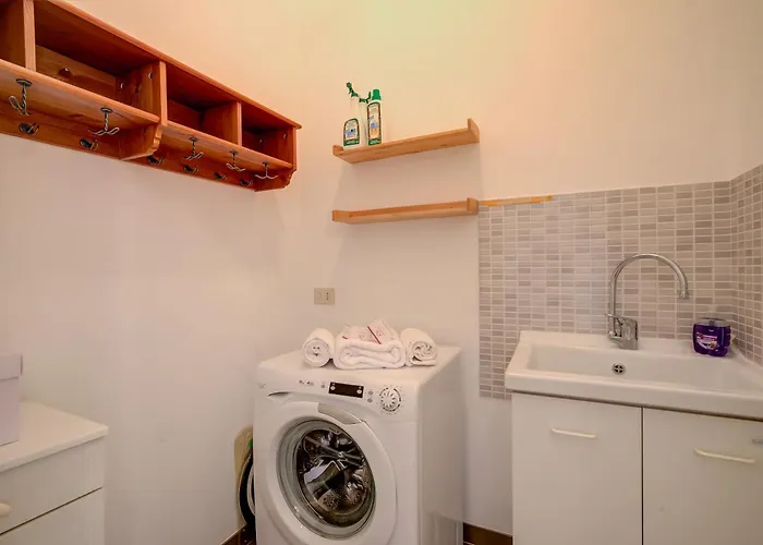 Dolce Orizzonte Few Steps From - Happy * Meina